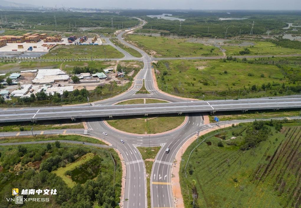 越南高速公路將西部至隆城的行程縮短一個多小時