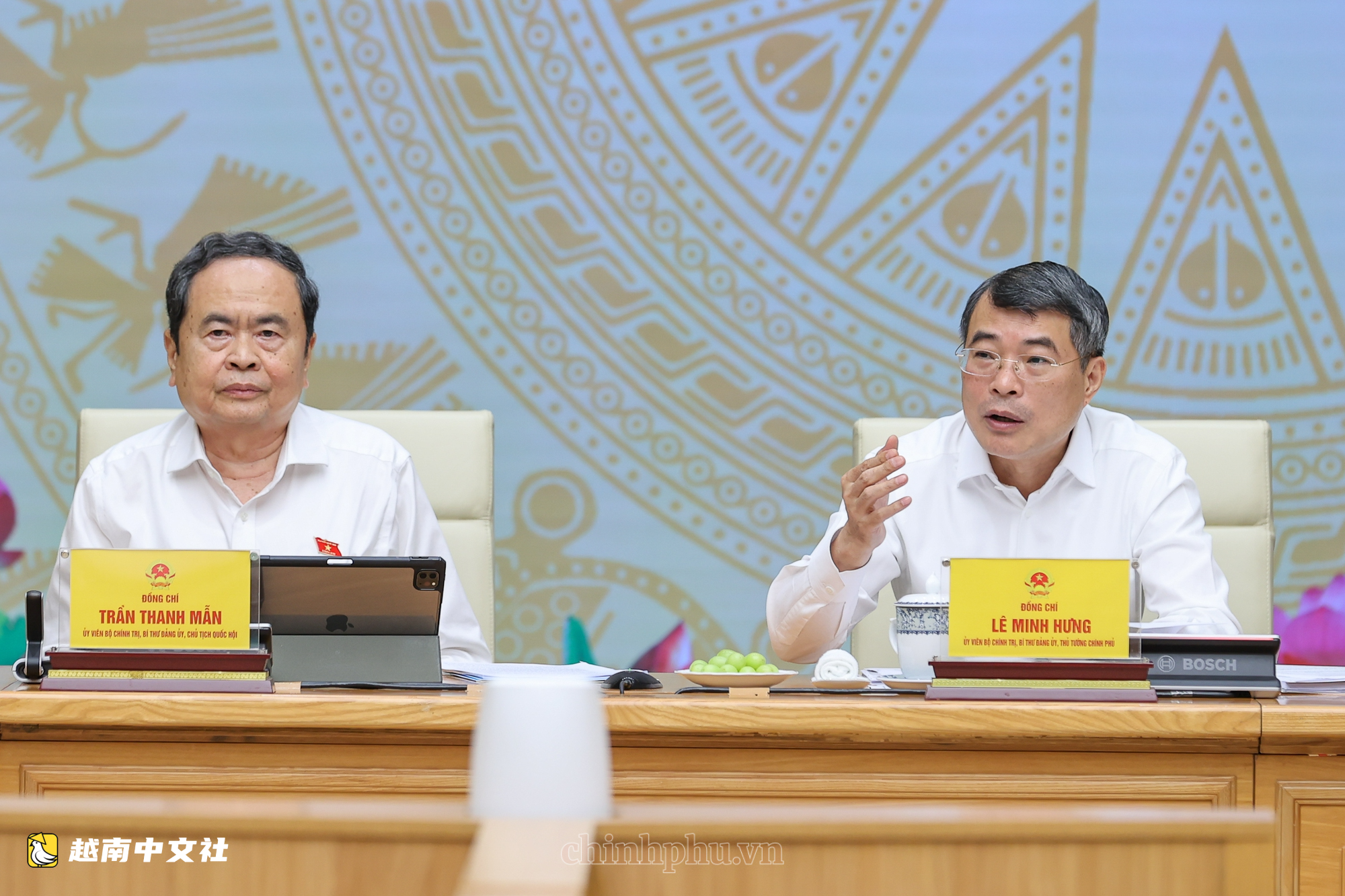 越南總理:不讓行業利益、小集團利益支配法律規範性文件