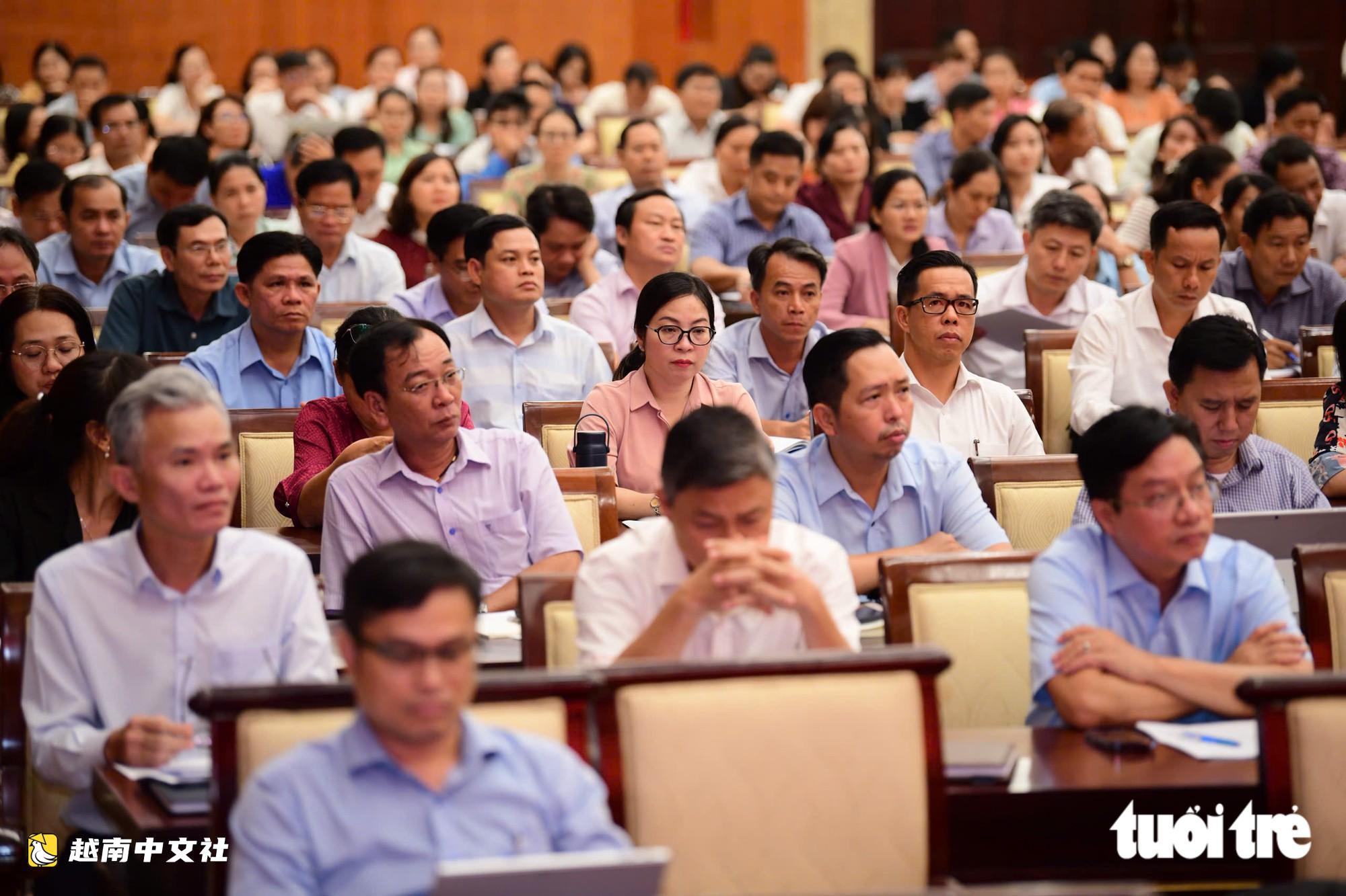 越南胡志明市市委35指導委員會總結2026年前9個月工作