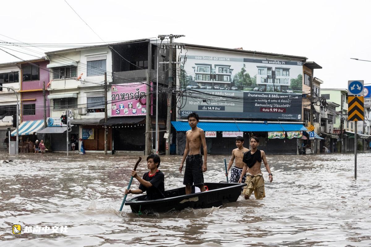 越南遊客攢了一整年,旅遊卻遇暴雨內澇:雨季遊曼谷有何妙招