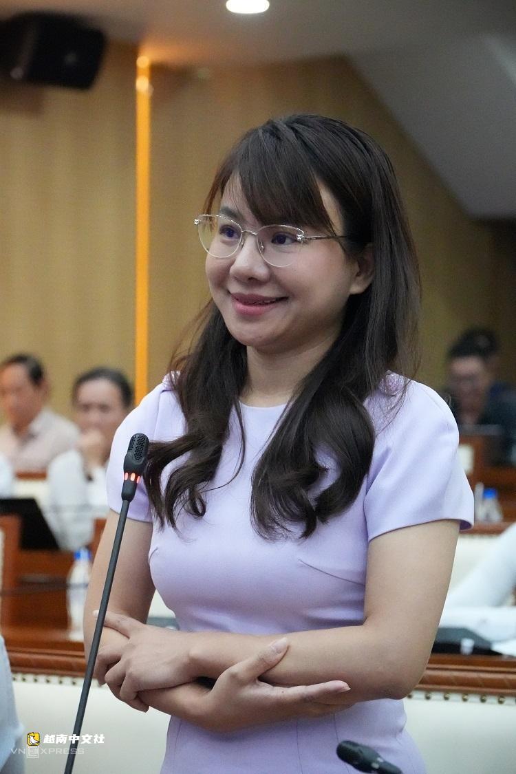 越南廣義省主席:政府將與投資者全程同行