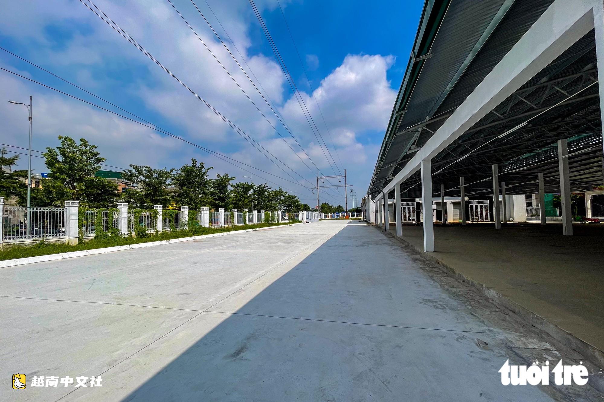 棄置多年後,越南河內兩座佔地數萬平方米的市場如今怎樣了?