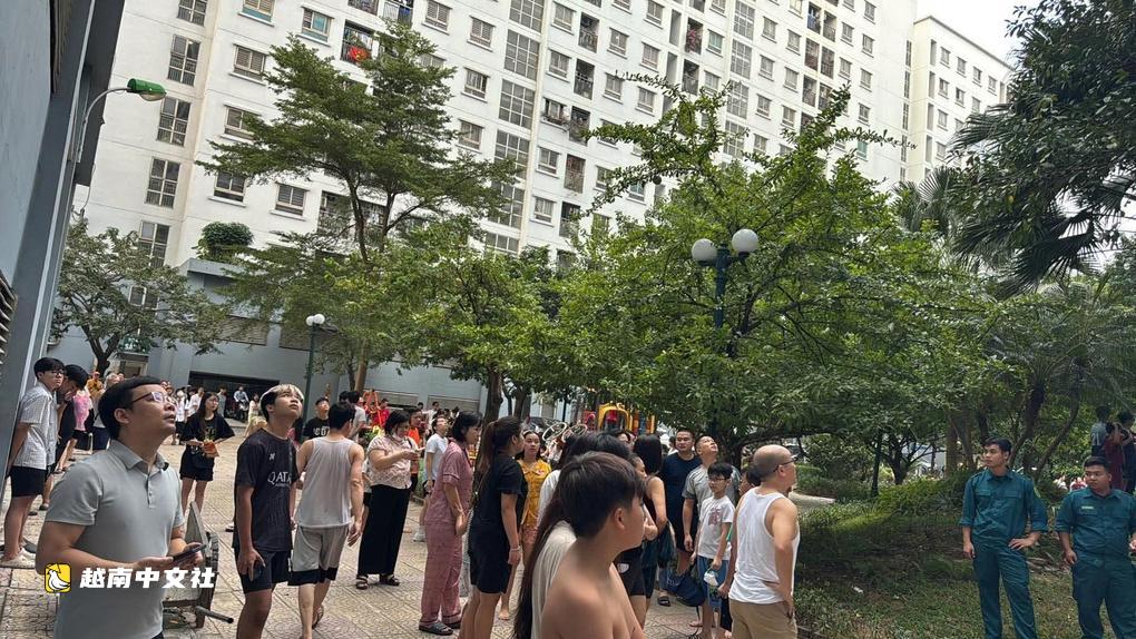 越南河內一公寓技術間起火,數百居民疏散
