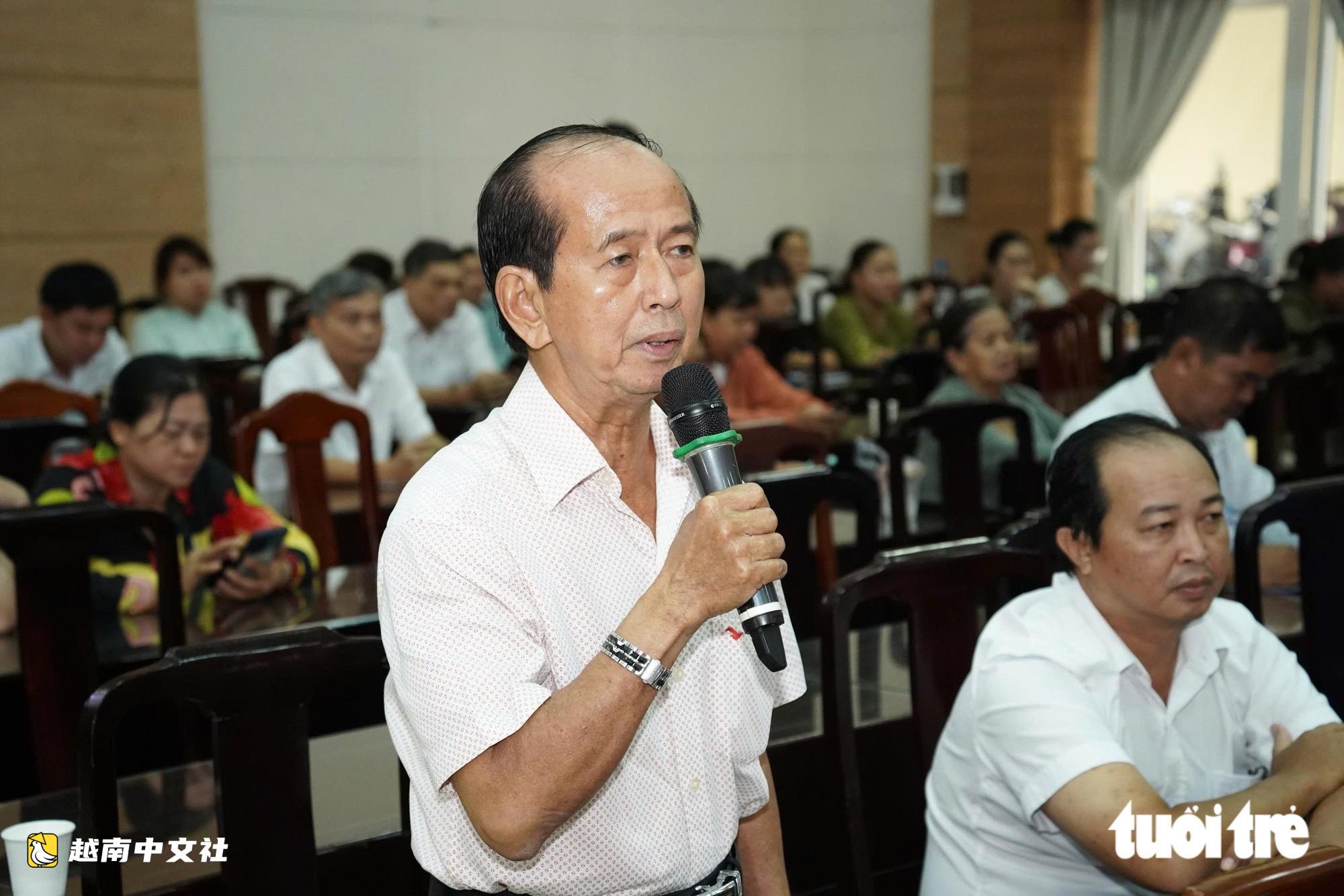 胡志明市選民建議編制公交乘坐指南,並升級公共區域免費WiFi