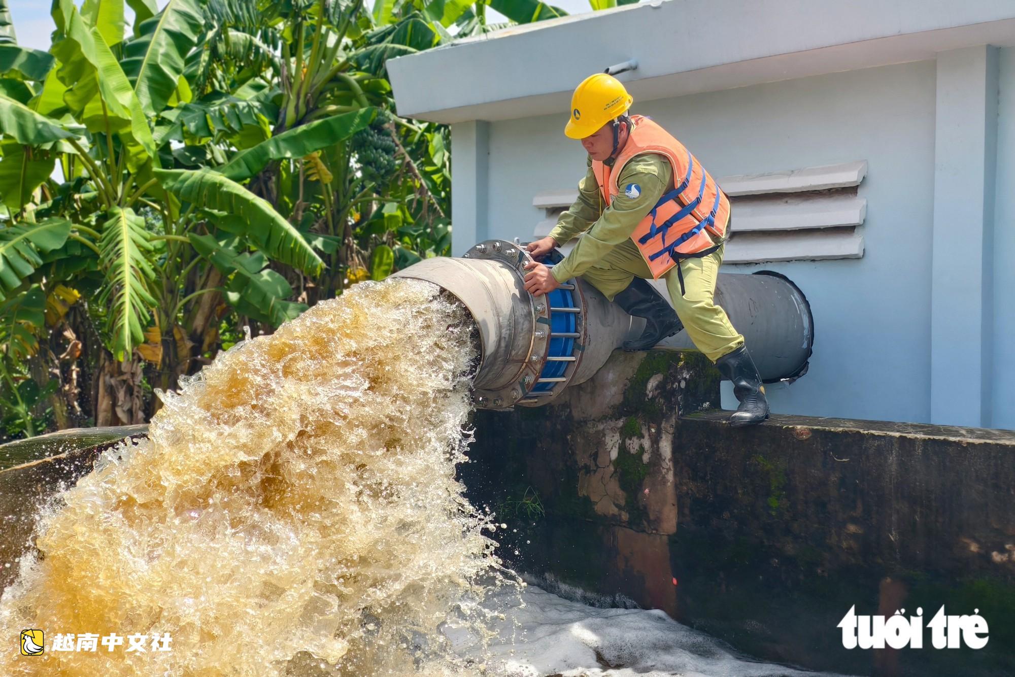 胡志明市啟用5座大型泵站應對暴雨和潮汛