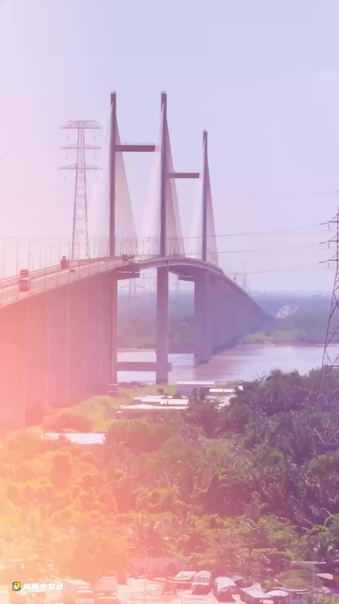 越南邊瀝-隆城高速公路為西部農產品和旅遊業開闢道路