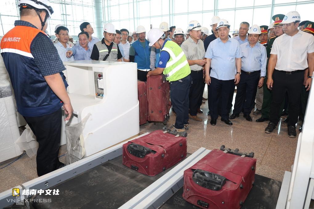 越南隆城機場準備55個運營方案