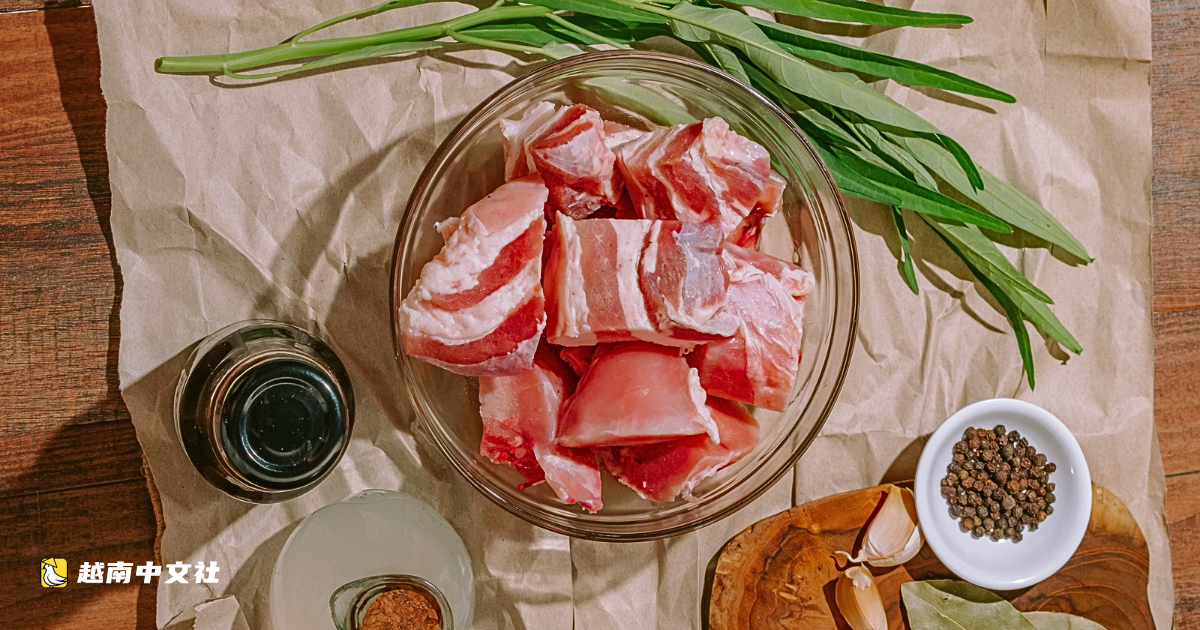 越南豬靠違禁物質沙丁胺醇變瘦肉,人吃豬肉有多危險?