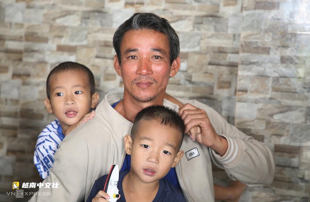 越南漁民海上掙扎8小時與死神賽跑