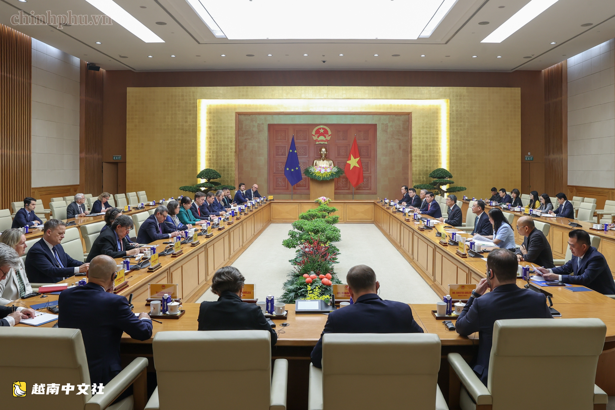 歐盟大使:越南在當今複雜世界中發揮重要作用