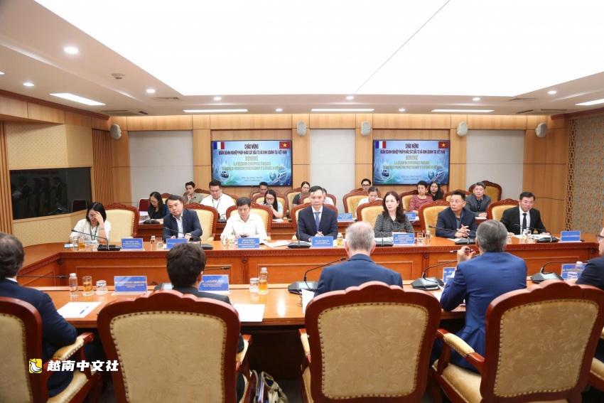 法國企業代表團會見越南財政部,商討投資合作
