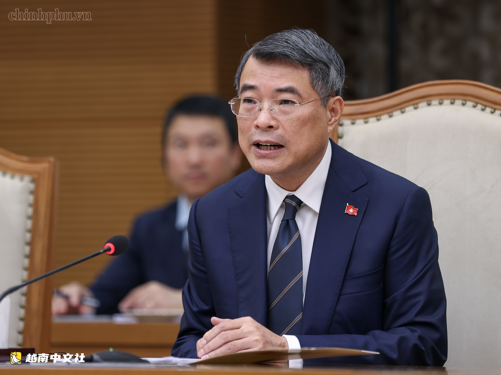 越南總理黎明興會見老撾和柬埔寨國防部長