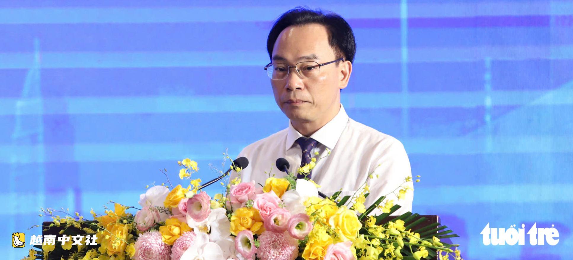 越南總理黎明興與青年對話:政策和機制必須幫助青年獲得資金、輕鬆創業、提出建議並主持