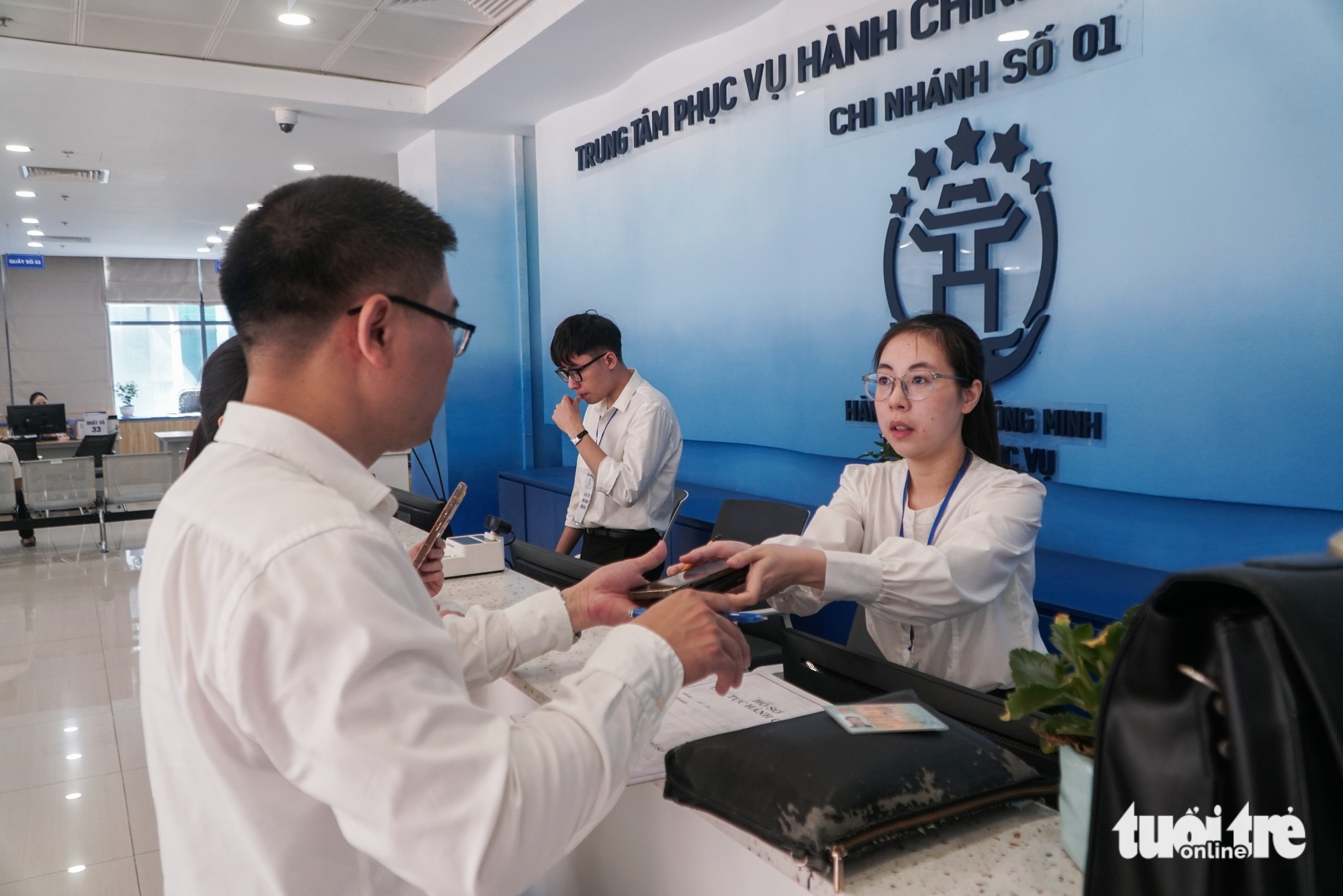 自8月1日起，河内市民办理行政手续将免费打印，邀请吃蛋糕、喝茶