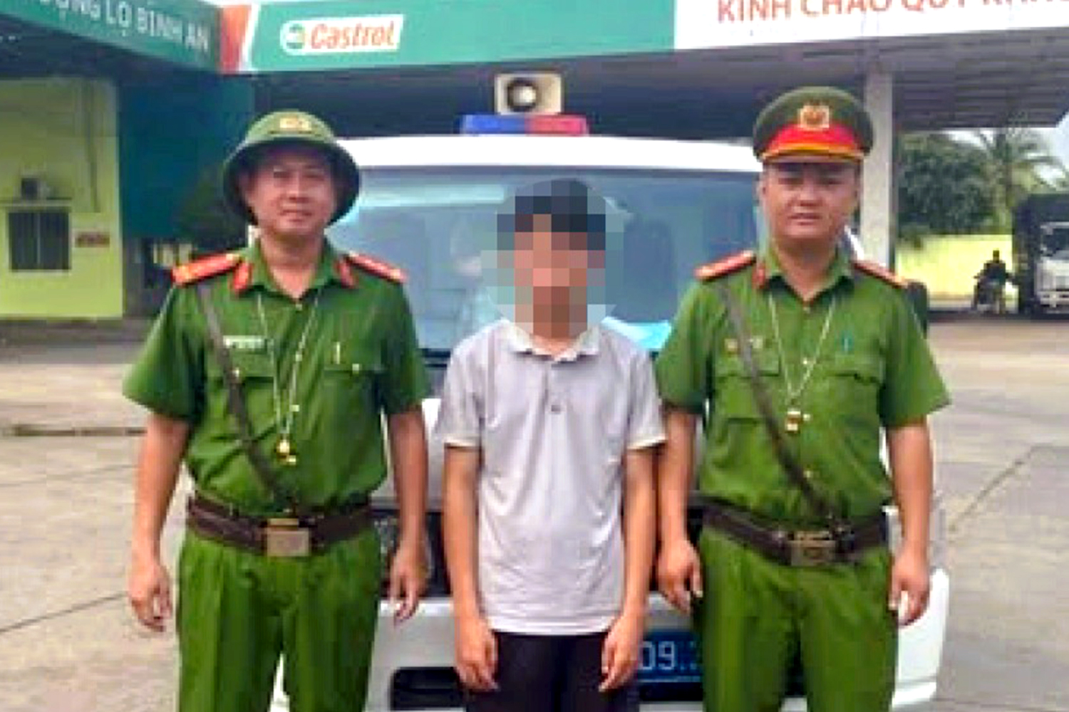 以为做高薪副驾驶，老街省青年被直接送往柬埔寨边境时逃跑