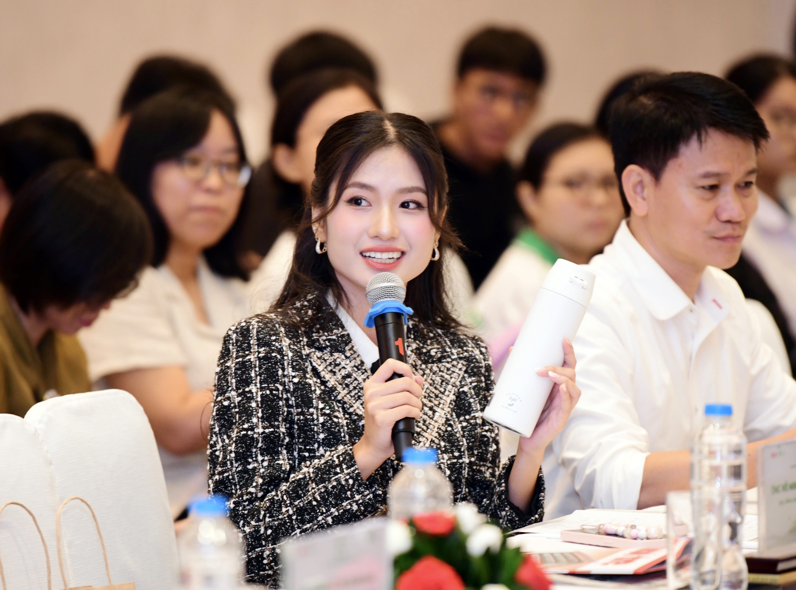 解决城市空气污染问题：绿色交通和数字化转型将成为支柱