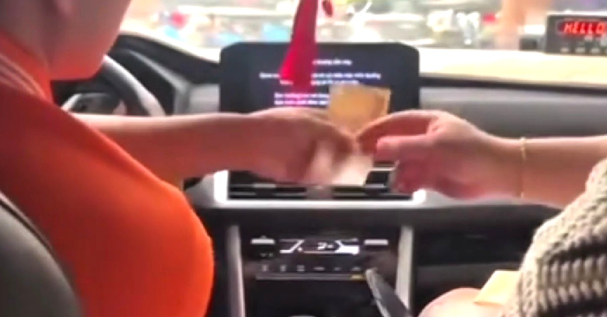 芽庄出租车司机承认调换韩国游客的20万越南盾钞票| 越南中文社｜越南新闻与政策信息中文平台