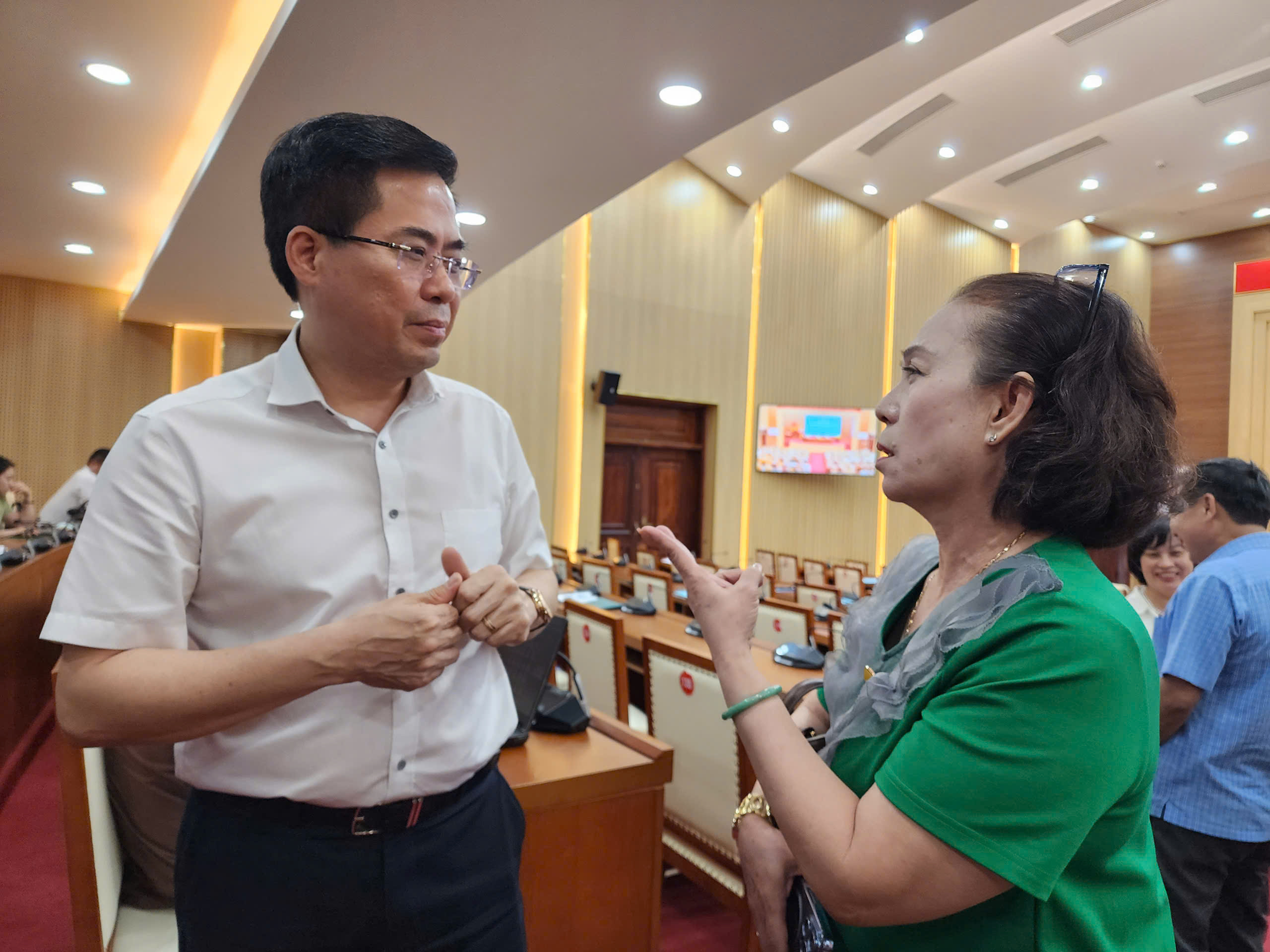 与企业对话，广南省主席称‘沟通迟缓导致障碍’