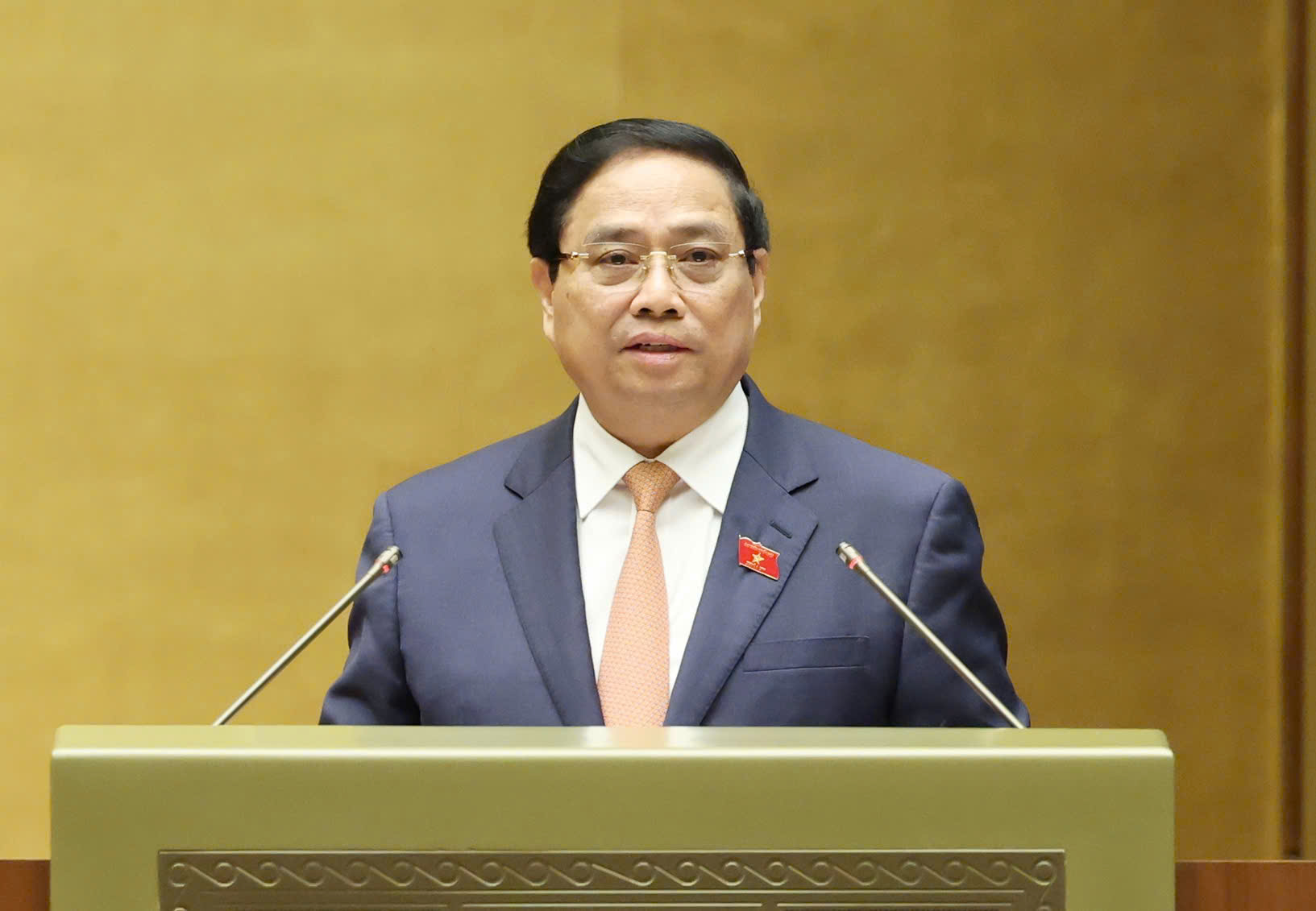 总理：2026年增长达10%以上，人均GDP达到5,500美元