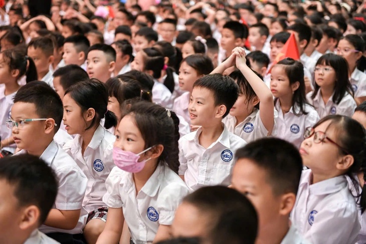 9月17日早间新闻：计算社会保险工资以领取养老金；实施学生午餐支持