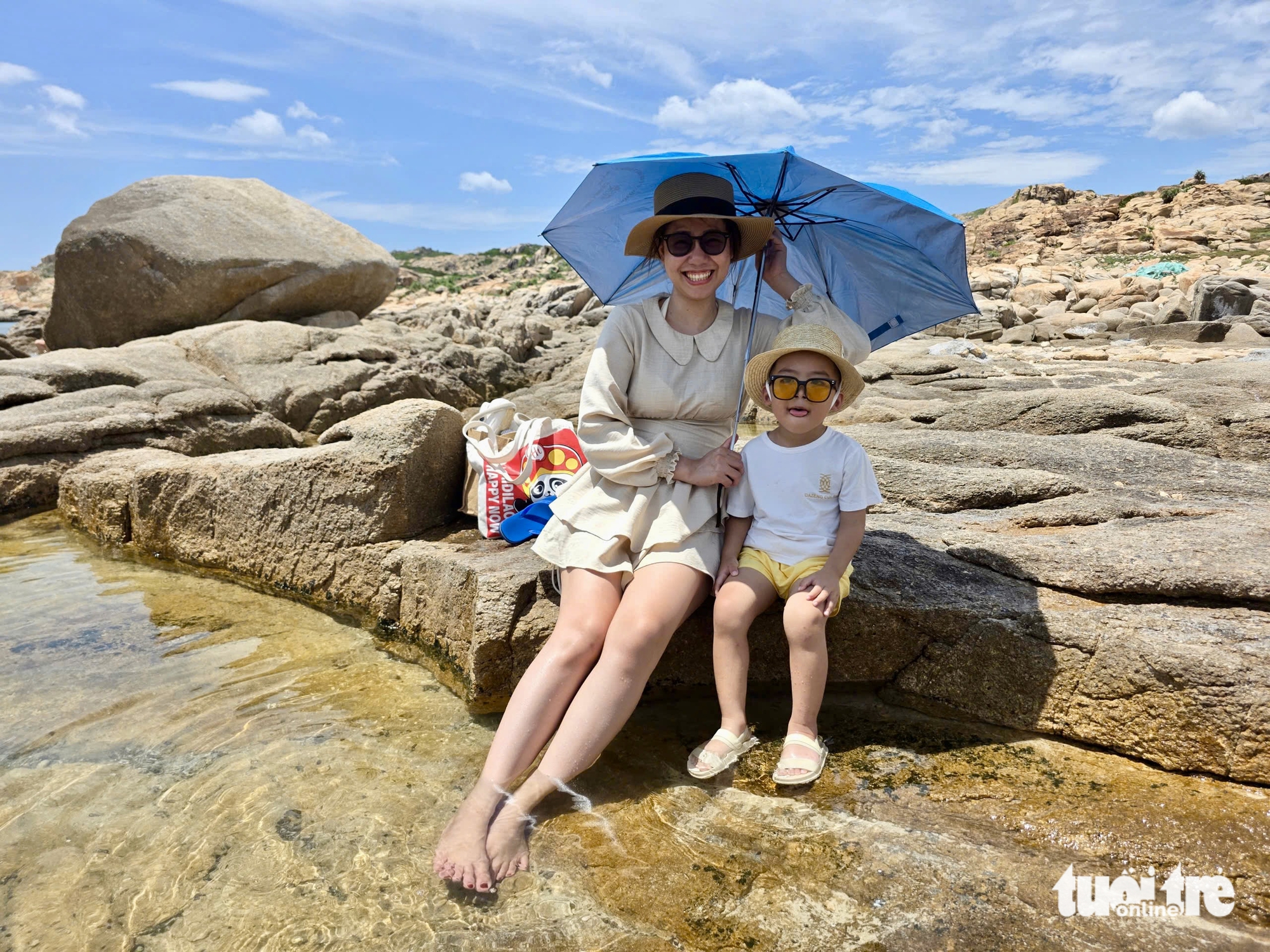 沉浸在达克拉克海的'无限泳池'中