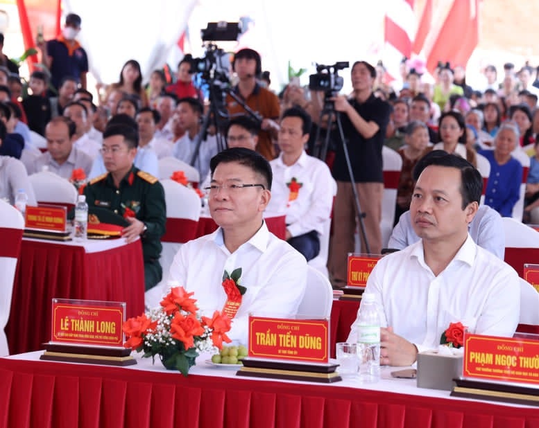 边境各乡联级寄宿学校同步开工