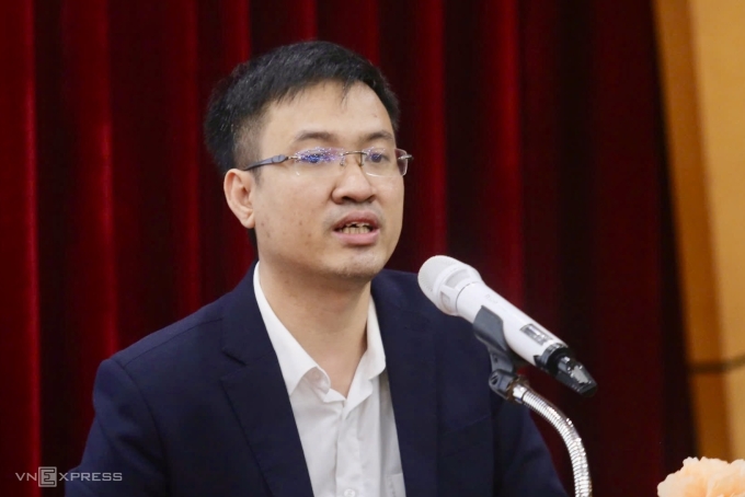 台风拉加萨快速增强和减弱的原因