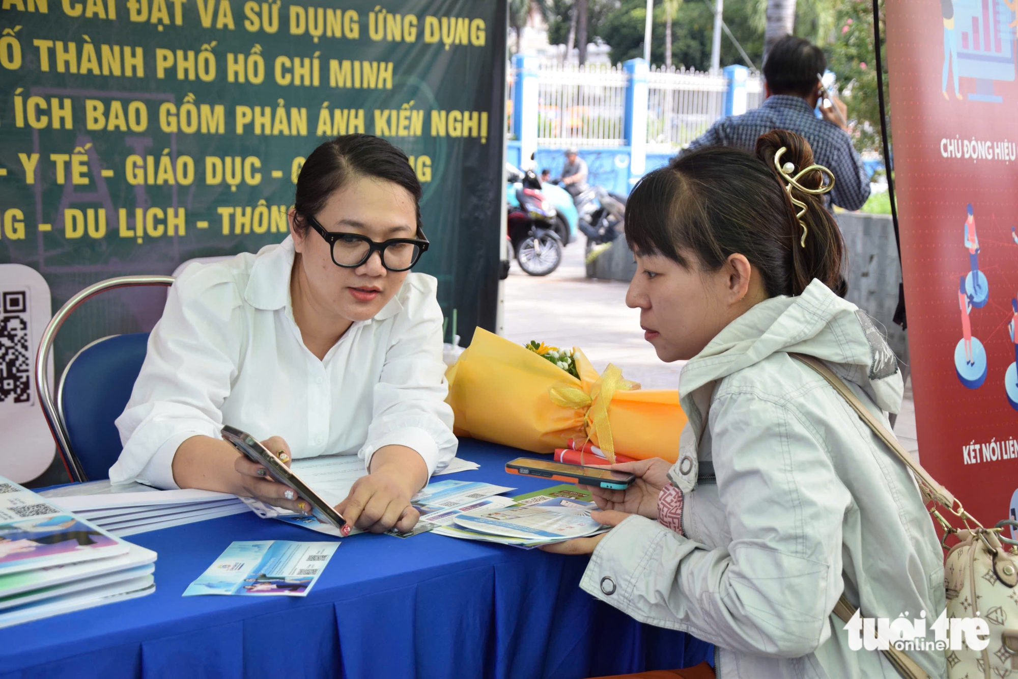 胡志明市堤岸坊在每条小巷发展数字公民