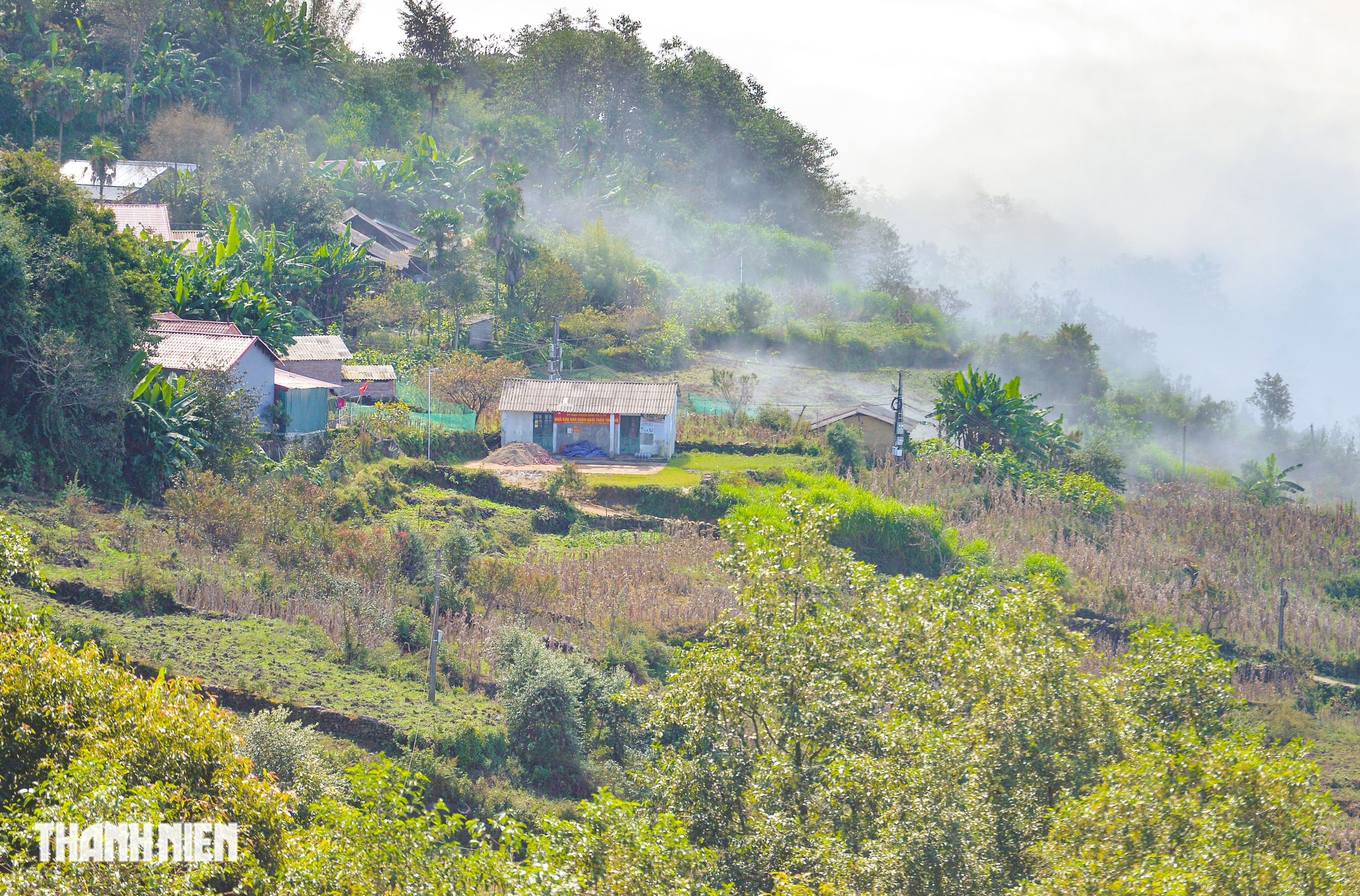 在越南最高的村庄观赏云海