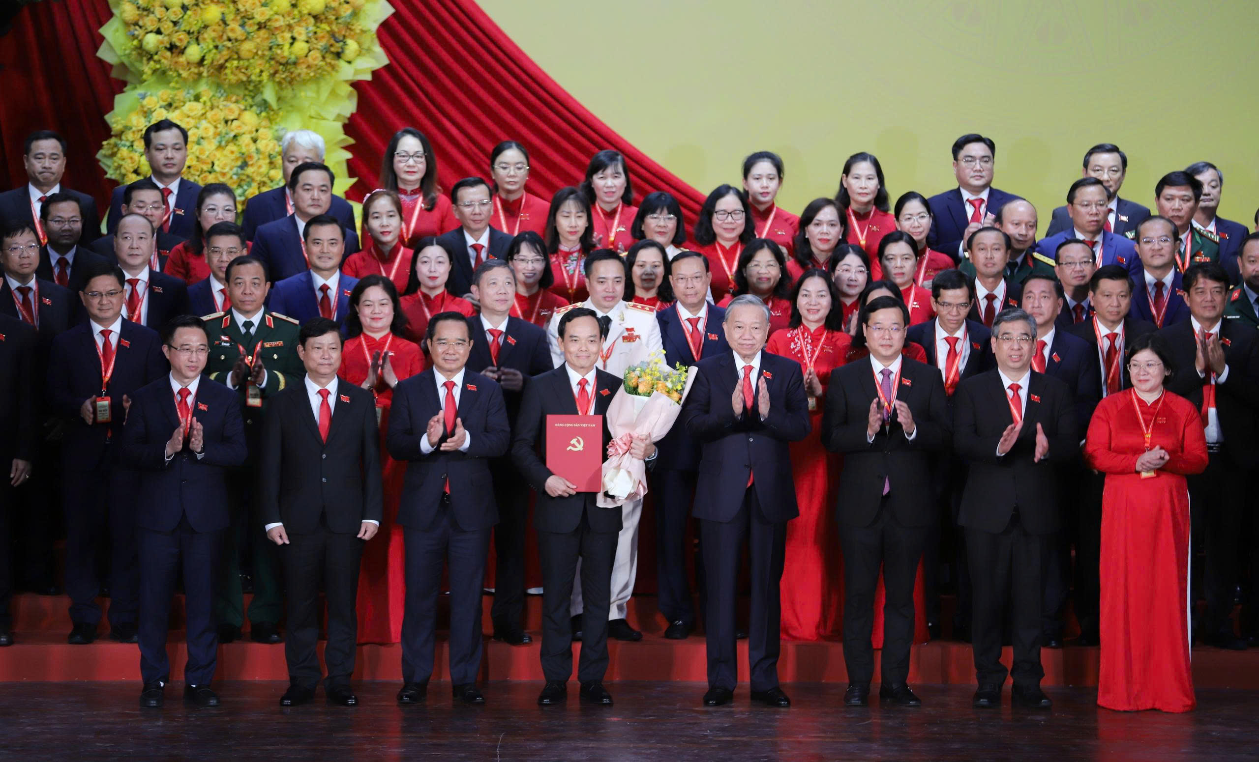 胡志明市党部第一次代表大会开幕，任期2025-2030