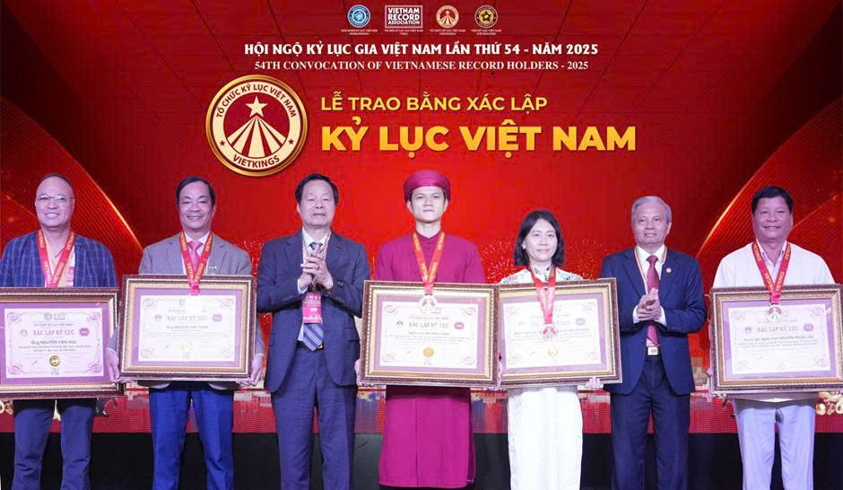 越南试管婴儿胚胎学实验室荣获亚洲纪录