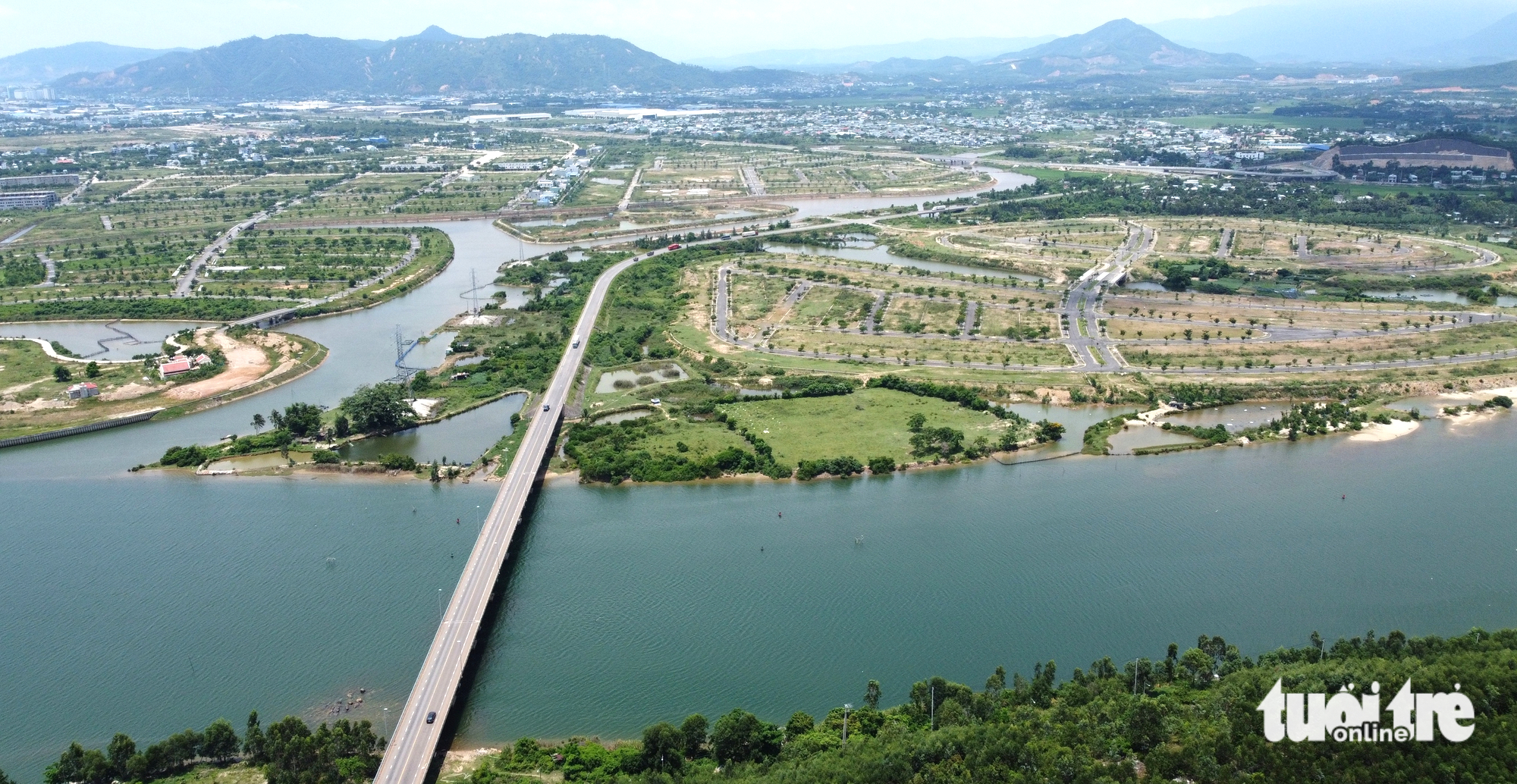 岘港投入近2万亿越南盾扩建连接连沼港的6车道战略道路| 越南中文社｜越南新闻与政策信息中文平台