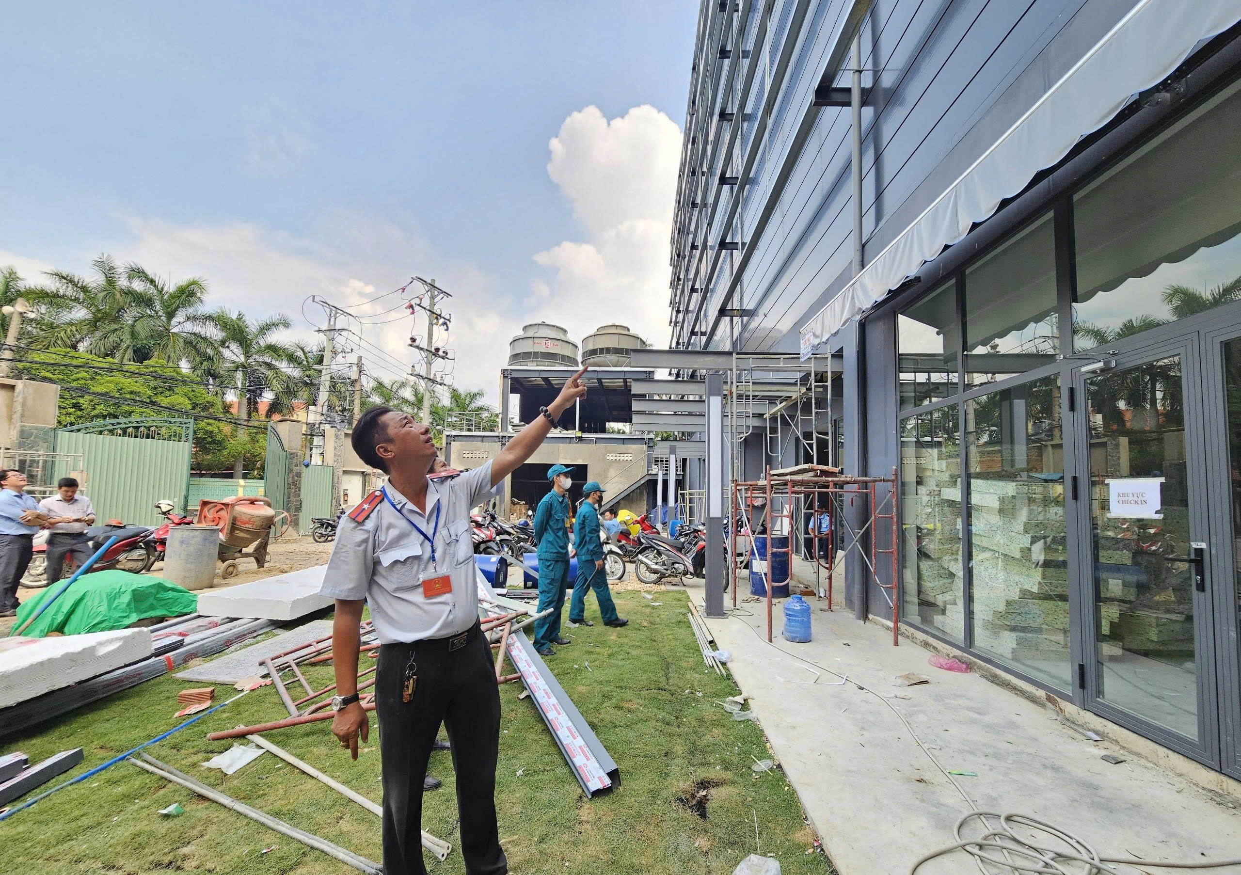 胡志明市建设厅：分配30个专业检查队处理交通、建设违规