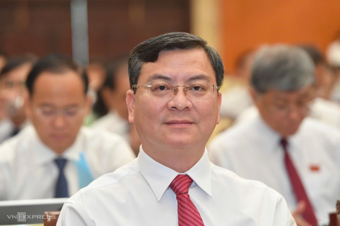 胡志明市新增3位人民委员会副主席