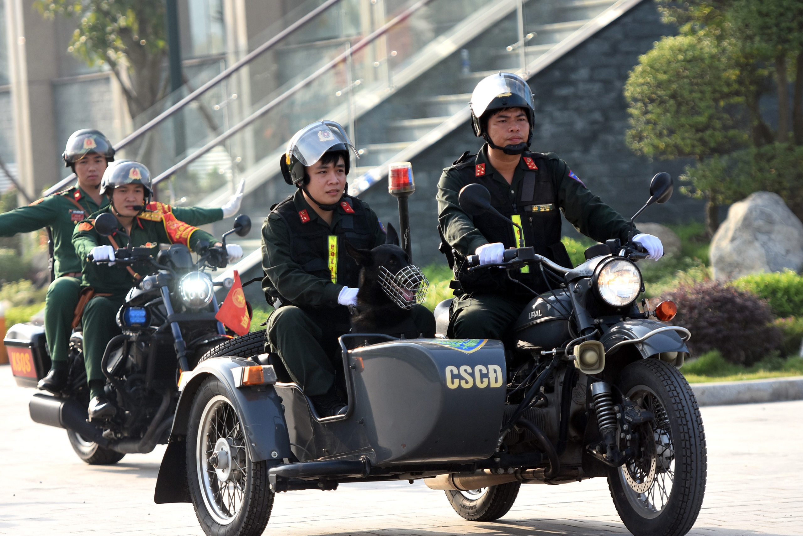 确保龙城机场首航及各项活动的绝对安全