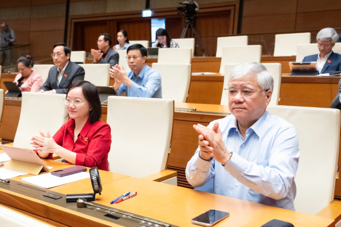 教师最低津贴将提高70%