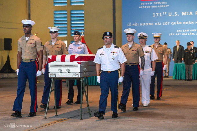 越南向美国移交军人遗骸