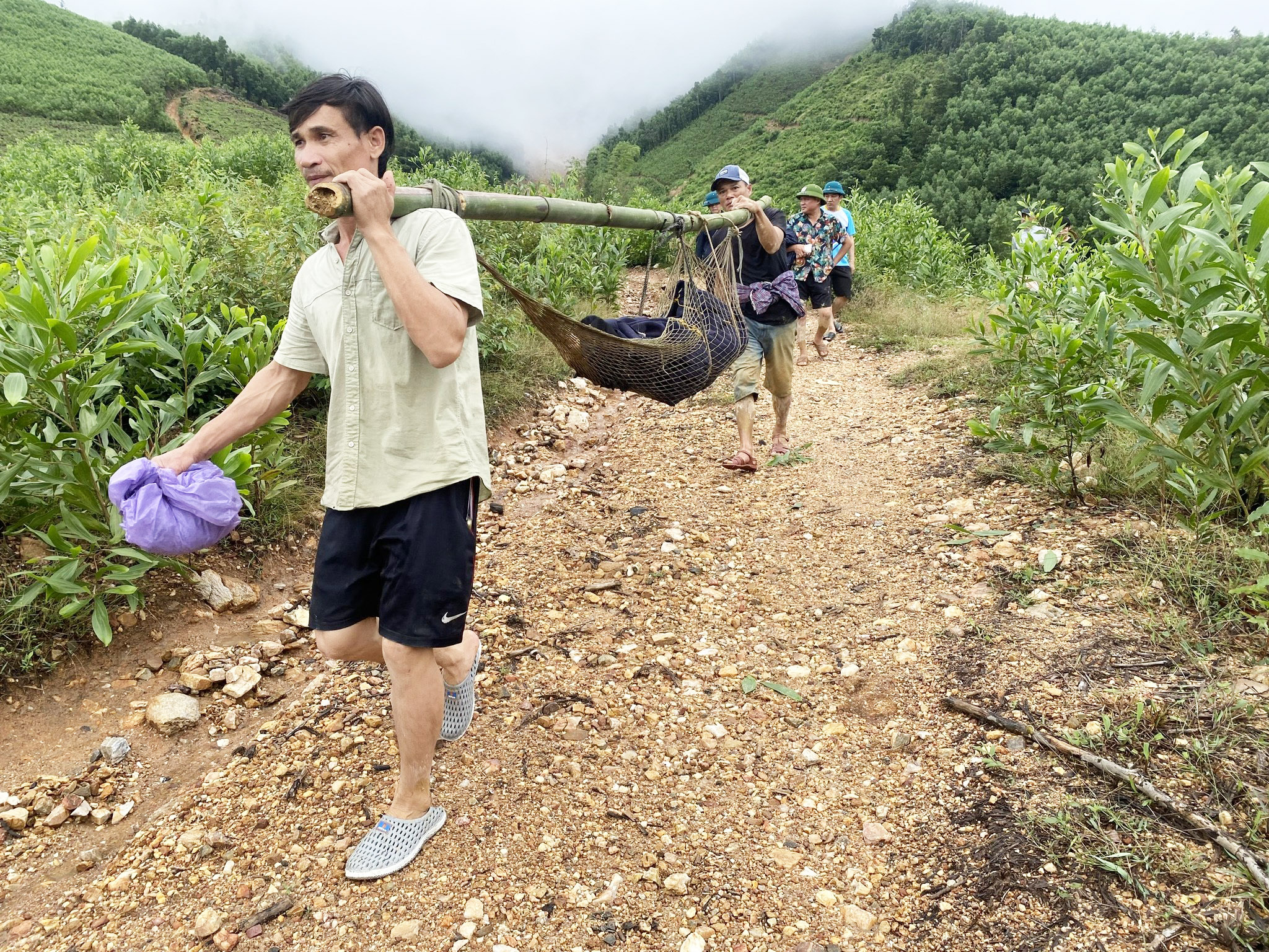 上德山体滑坡现场导致一人死亡