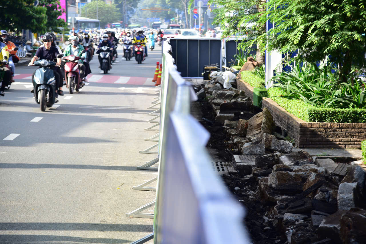 动工“美化”黎利路，大部分“临街”房屋同意