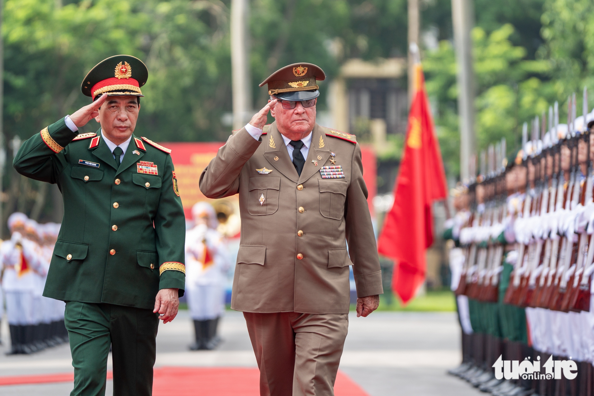 古巴始终以越南为兄弟国家而自豪