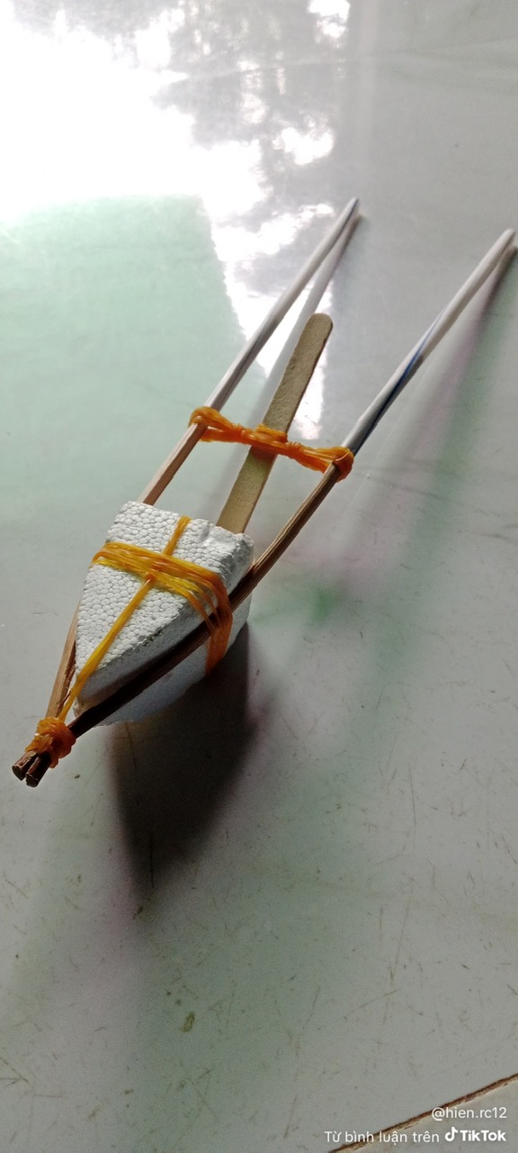 孩子们追逐‘波波船’潮流，是否应该取缔？