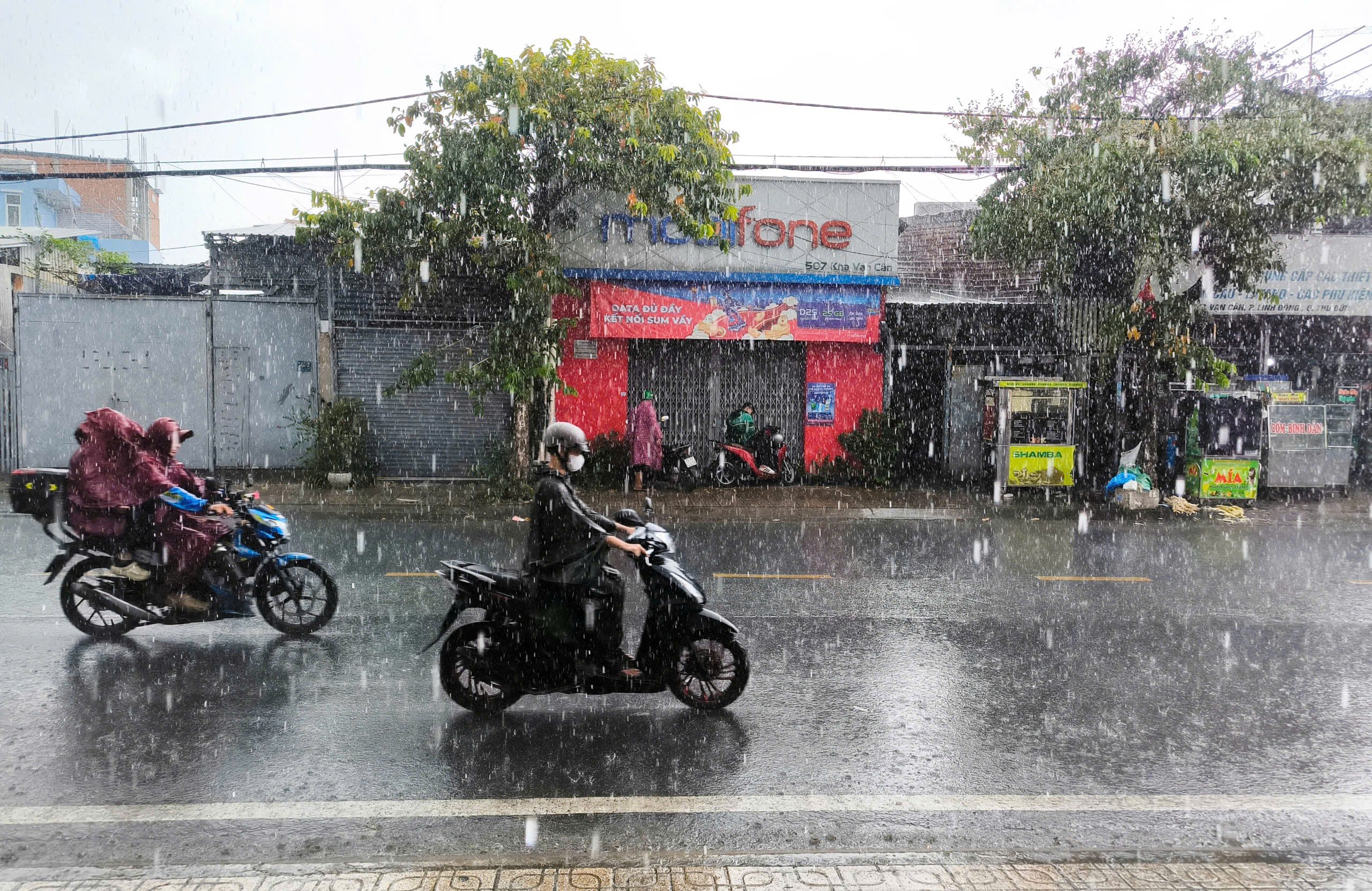 今天7月13日的天气：南中部沿海炎热，其他地区有雷雨