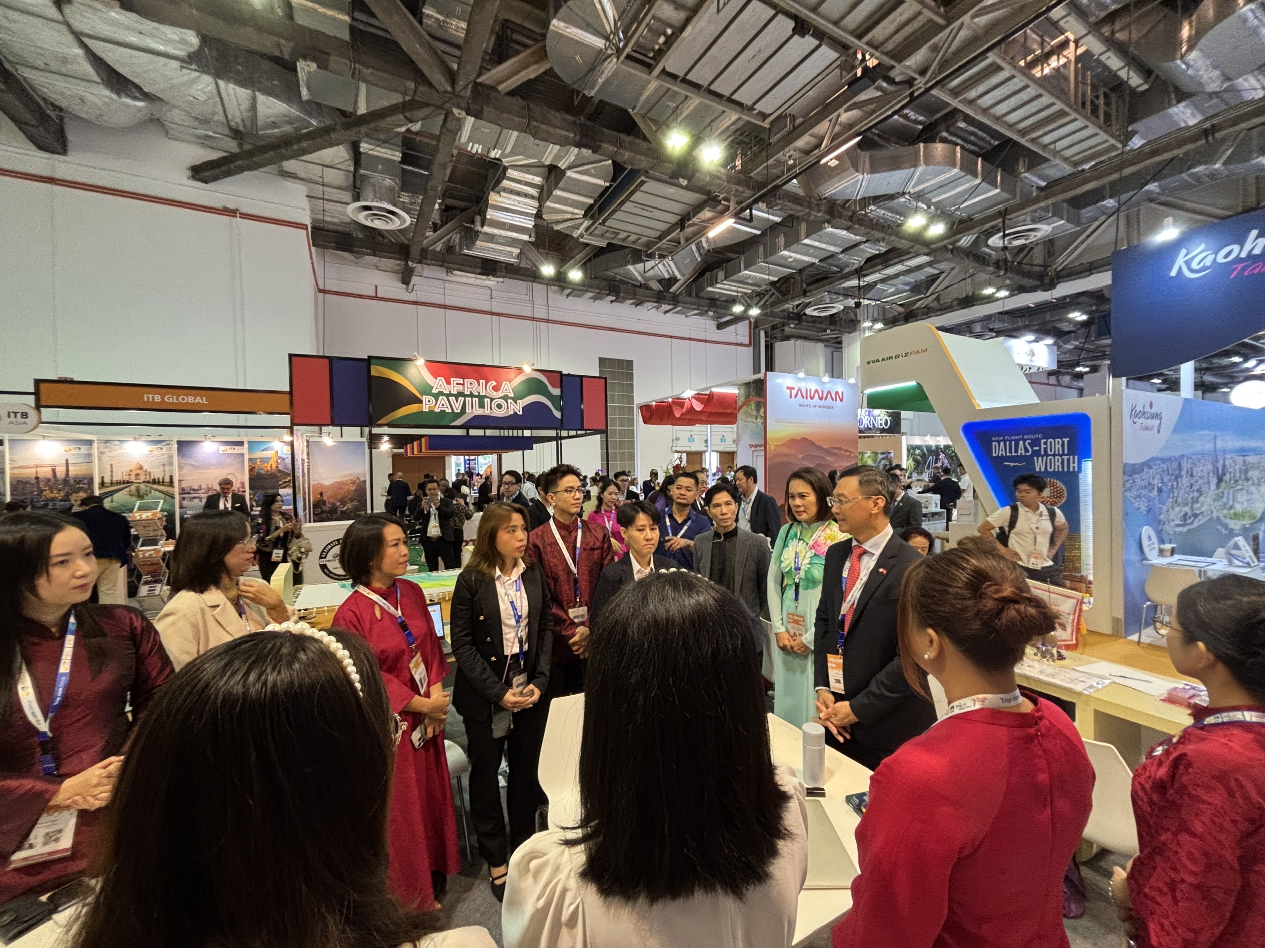 吸引新加坡'高消费'游客到胡志明市