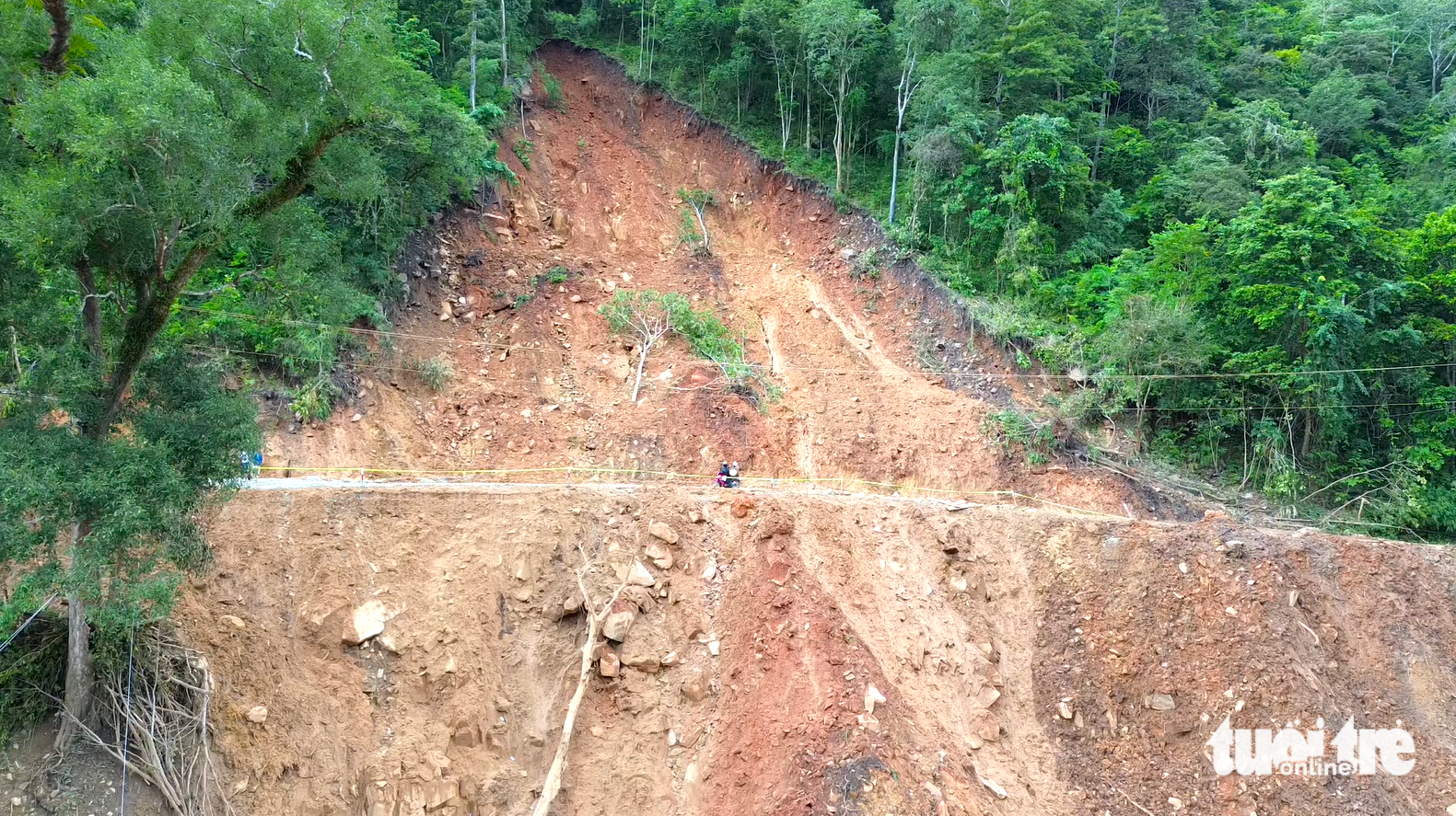 庆和省继续宣布紧急状态以修复8条主干道
