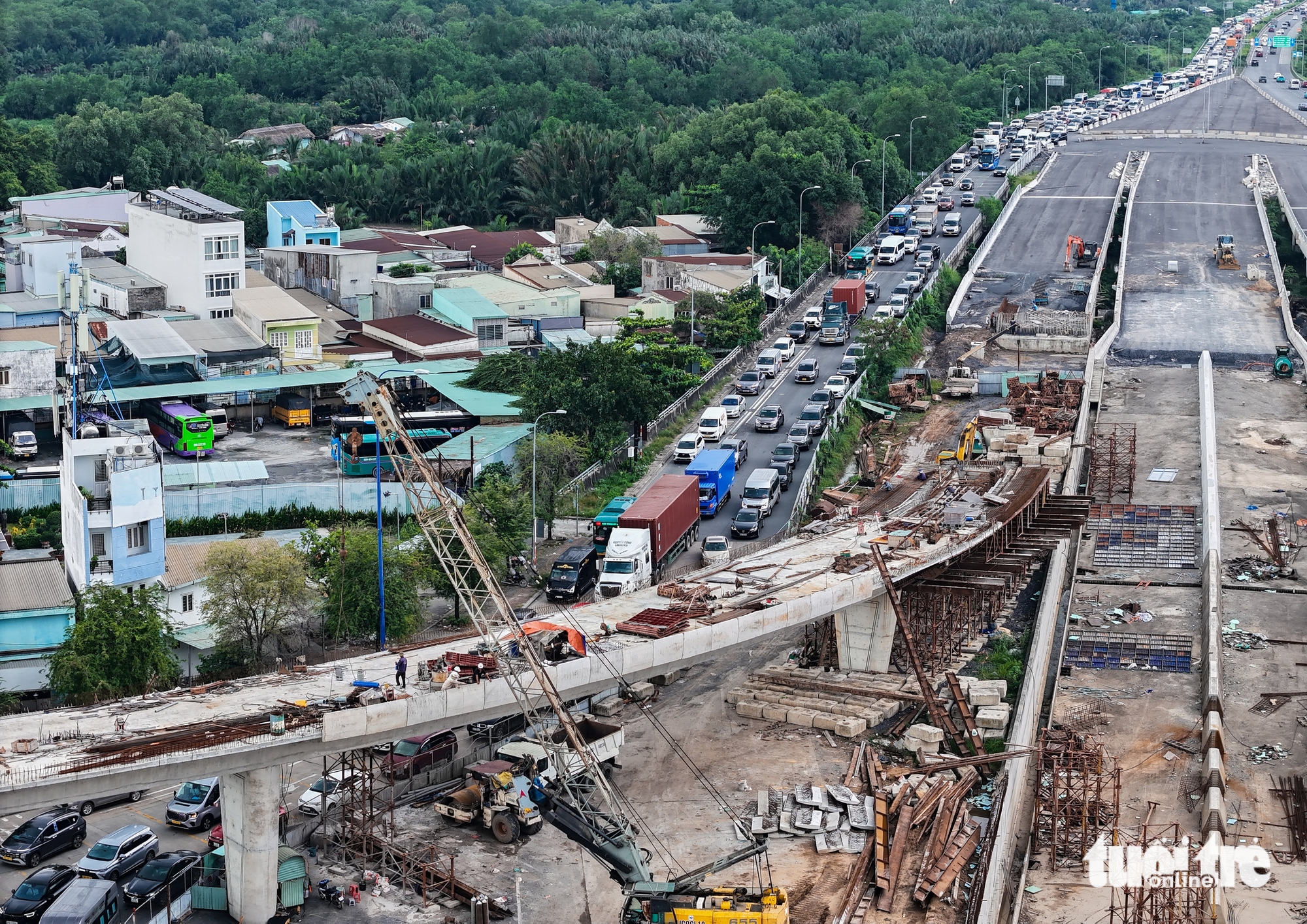 安富立交全景：胡志明市东部门户进度缓慢