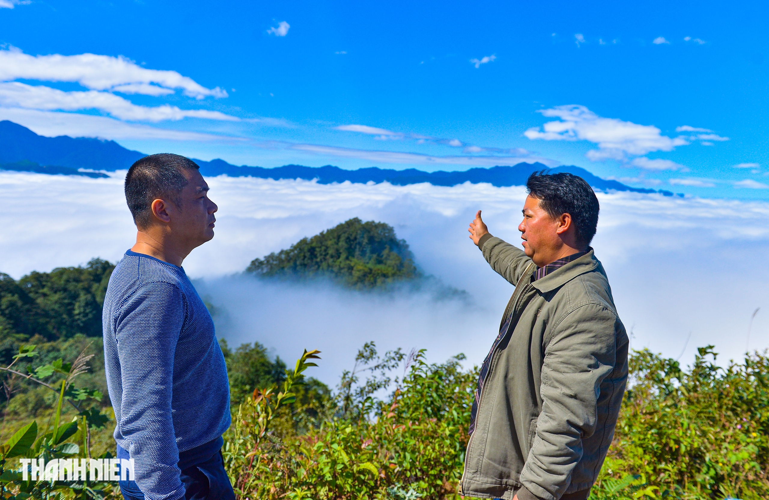 在越南最高的村庄观赏云海