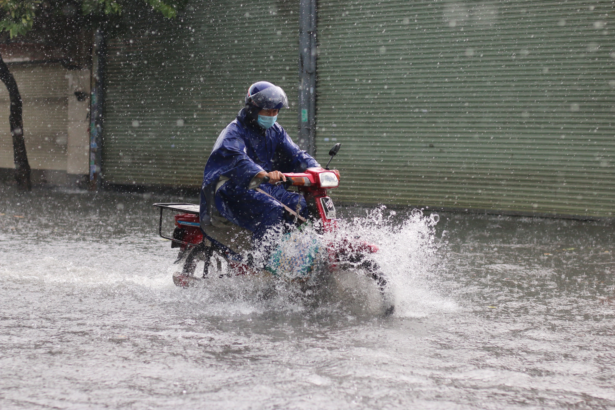 今天天气 9月24日：超级台风 Ragasa 逼近，北部即将有大雨