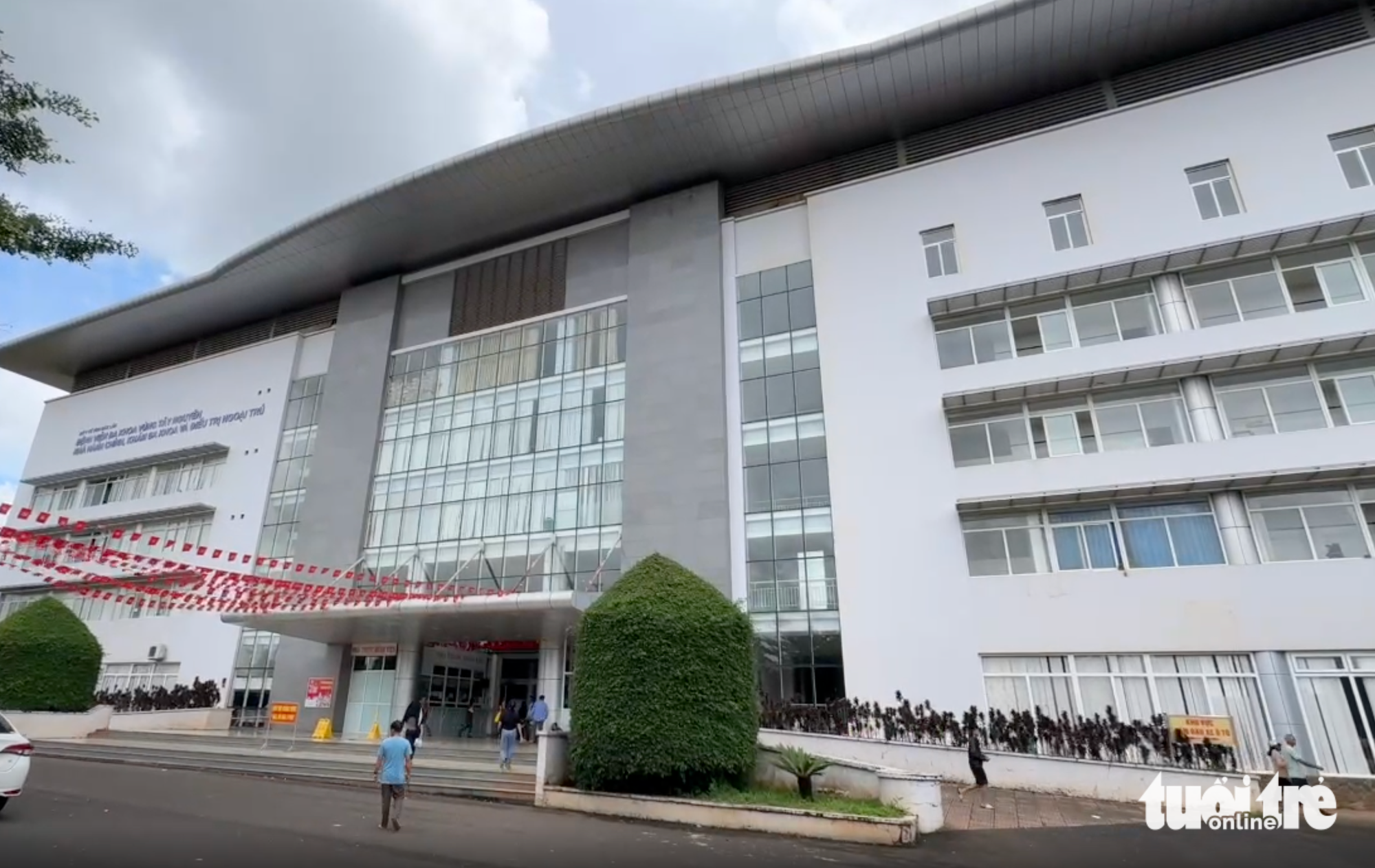 达克拉克省卫生厅向卫生部报告近500例虚假碎石案件