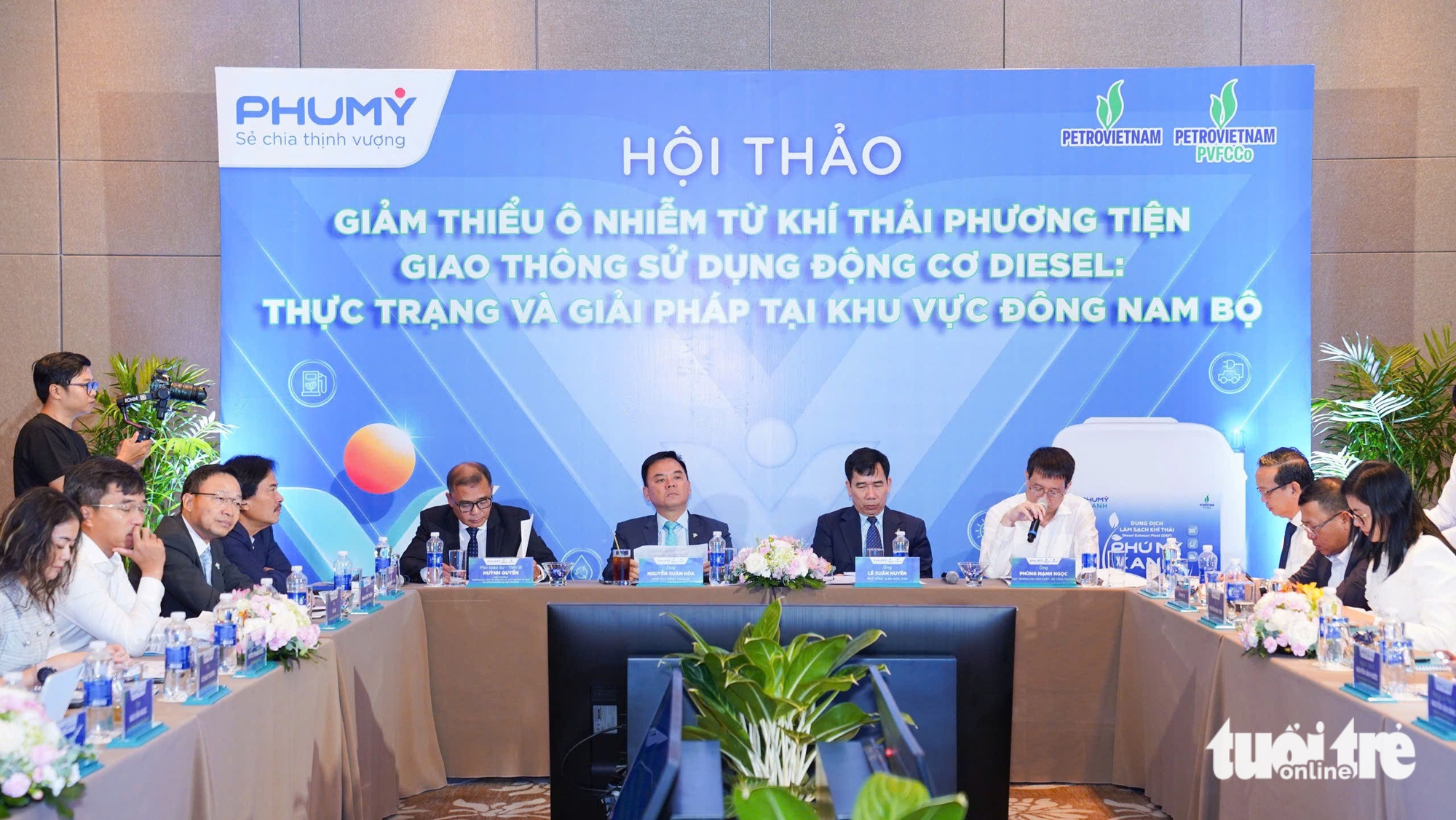 如何减少东南部交通工具的废气污染？