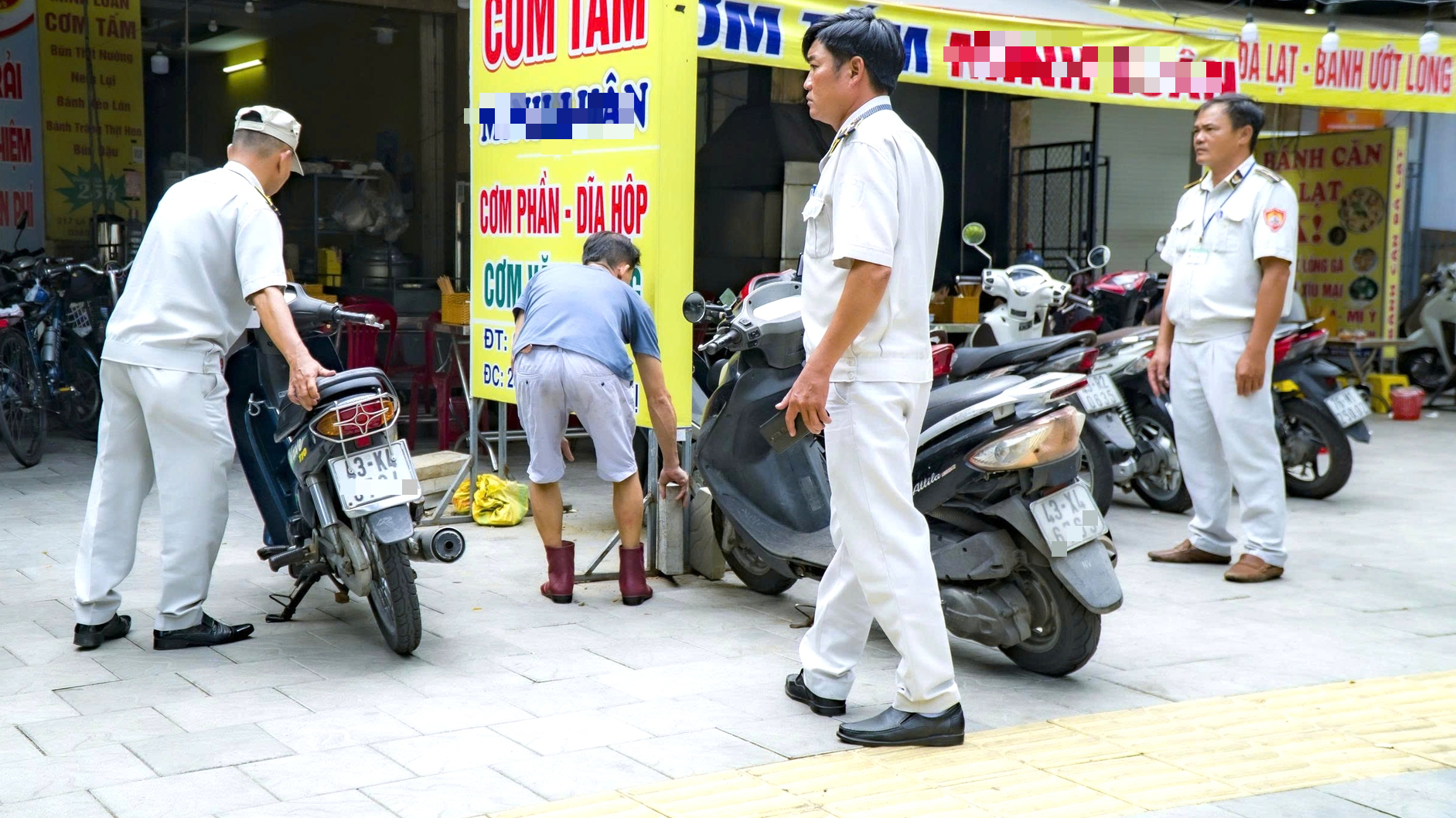 成立巡逻队，分三班工作清理侵占人行道、街头小贩拉客
